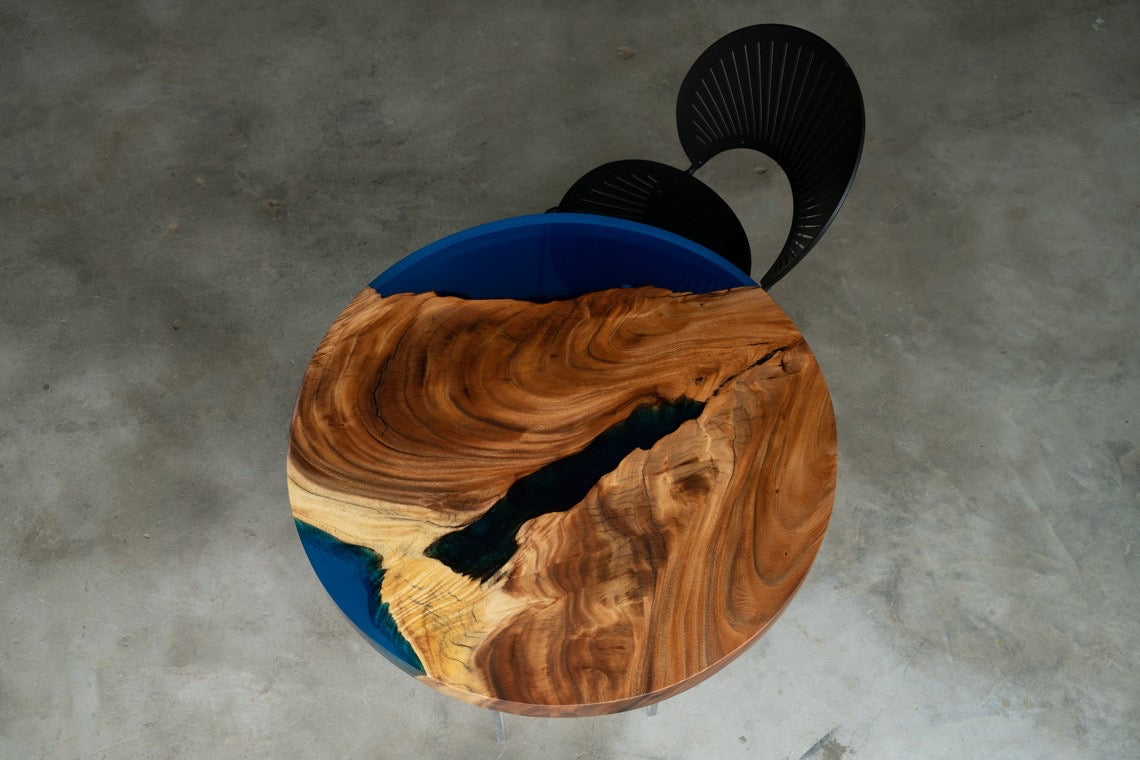 Walnut Wood Epoxy Resin Table (with SAICOS Premium Hardwax-Oil Finish)